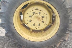 cerchi completi r30 per John deere 