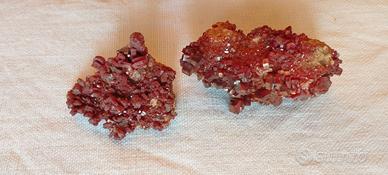 Vanadinite cristalli su matrice (Mibladen-Marocco)