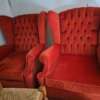 divano  più 2 poltrone