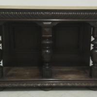 Tavolo consolle stile Rinascimento