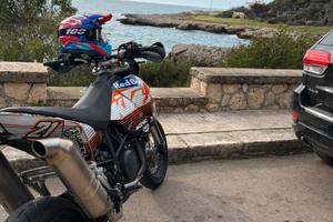 Ktm 690 supermoto