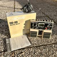 Boss DD-20 Giga Delay Pedale Effetto Chitarra+Box