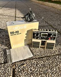 Boss DD-20 Giga Delay Pedale Effetto Chitarra+Box