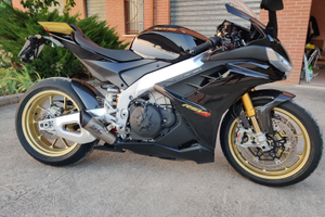 Aprilia Rsv4 1100 Factory