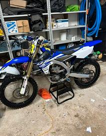 Yamaha YZ 250