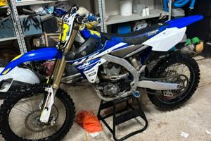 Yamaha YZ 250