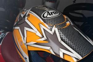 Casco arai cross