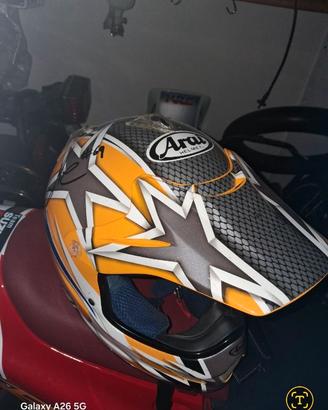 Casco arai cross