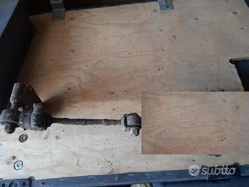 2 bracci-supporti posteriori ammortiz.lancia ardea