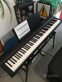 Yamaha p-125