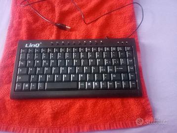 Mini Tastiera Multimediale USB LinQ Nera