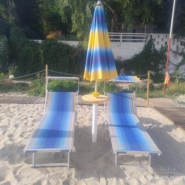 Ombrelloni, lettini e sdraio