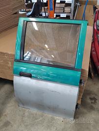 Porta posteriore dx MITSUBISHI L200 del 1997