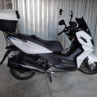 Kymco k - xct 300i