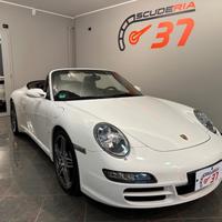 Porsche 911 997 Carrera 4S Cabriolet