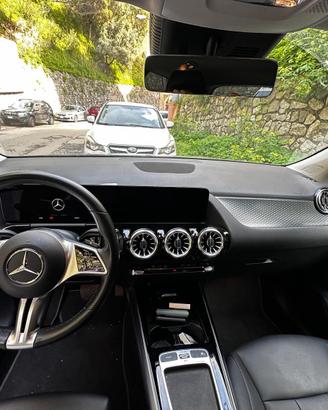Mercedes-Benz GLA 200d 150 CV
