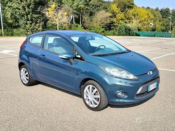 Ford Fiesta 1.4 3 porte Bz.- GPL*Aux*Bluetooth