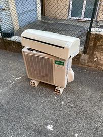 Climatizzatore mono split General 12000 btu
