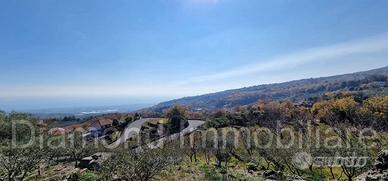 Terreno agricolo a Presa - Piedimonte Etneo