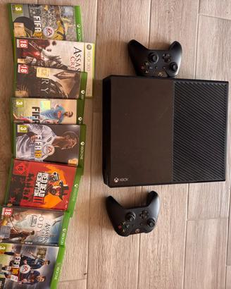 Xbox One + 8 giochi