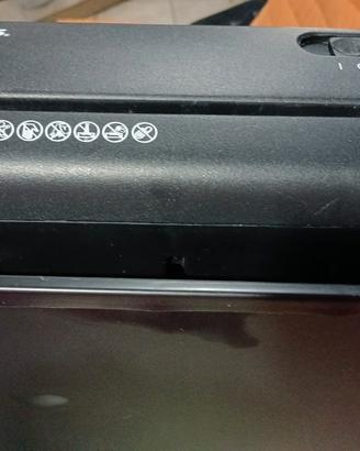 Distruggidocumenti domestico Fellowes a strisce ne