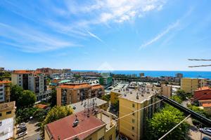 4 LOCALI A SAVONA