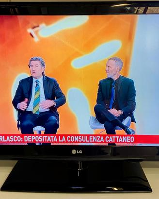 Televisore LED LG 37" Full HD Mod. 37LE4508