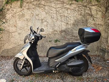 Suzuki sixteen 125
