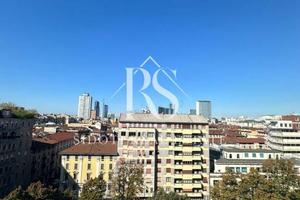 Attico / Mansarda di 120 m² con 5 locali a Milano
