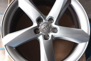 Cerchi in lega originali AUDI 19 pollici