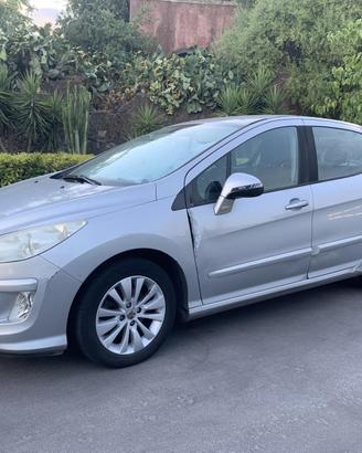Peugeot 308    1.6 Diesel