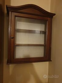 vetrinetta pensile a muro con chiave 73×60×18