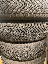 Gomme 4 stagioni Kumho 185/65/R15 88H