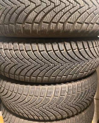 Gomme 4 stagioni Kumho 185/65/R15 88H