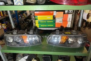 Fanali Anteriore Fiat Punto