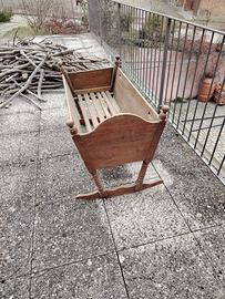 Culla in legno