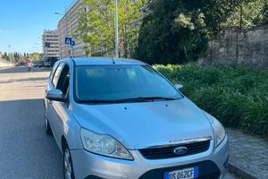 FORD FOCUS 1.6 BENZINA 91.000KM