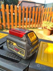 Batteria Dewalt Flexvolt NON FUNZIONATE