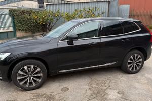 VOLVO XC 60 B4 INSCRIPTION