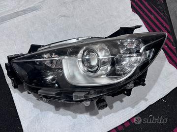 Fanale sinistro Mazda CX-5 2.2 awd