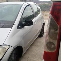 MERCEDES CLASSE A 180 CDI(SOLO RICAMBI)