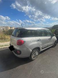 Auto Fiat 500L living