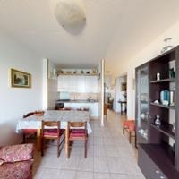 BILOCALE RISTRUTTURATO CON VISTA MARE