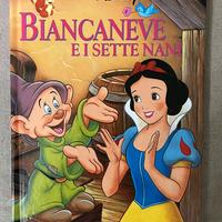 Libro biancaneve e i sette nani