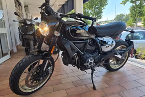 Ducati Scrambler CAFE RACER TAGLIANDI DUCATI