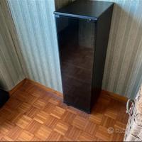 Mobiletto nero in legno