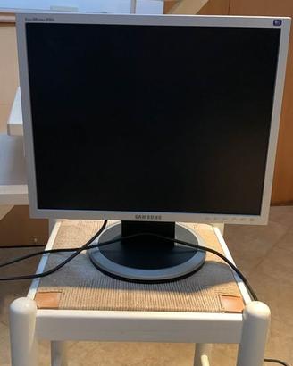 Monitor Samsung 940