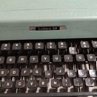 Olivetti lettera 32