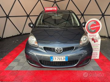 Toyota Aygo 1.0 VVT-i 69 CV 5 porte x-play