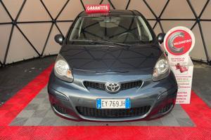 Toyota Aygo 1.0 VVT-i 69 CV 5 porte x-play